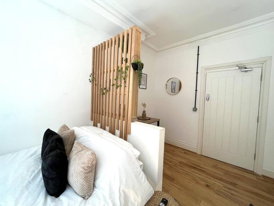 شقة Flat 12, 10 St John'S Road بورنماوث المظهر الخارجي الصورة