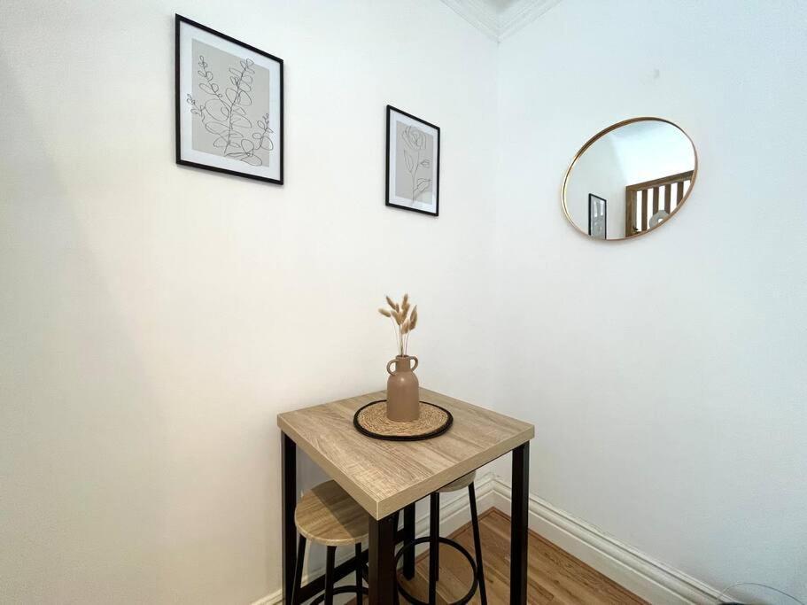 شقة Flat 12, 10 St John'S Road بورنماوث المظهر الخارجي الصورة